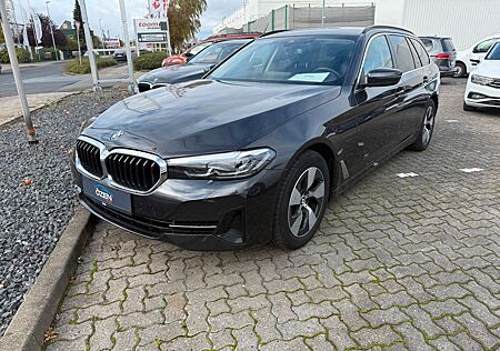 BMW 520 gebraucht kaufen BMW 520 d xDrive *AHK*KAM*DRIVING*