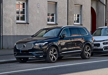 Volvo XC 90 XC90 D5 AWD Inscription 22 Zoll 7 Sitzer StandHz