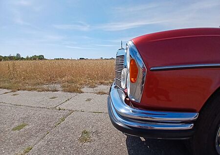 Mercedes-Benz 280