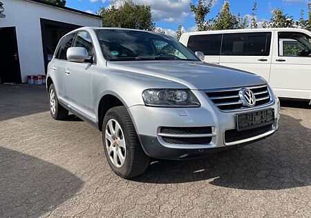 VW Touareg Volkswagen V6 TDI "LEDER"SHZ"AHK"XENON"