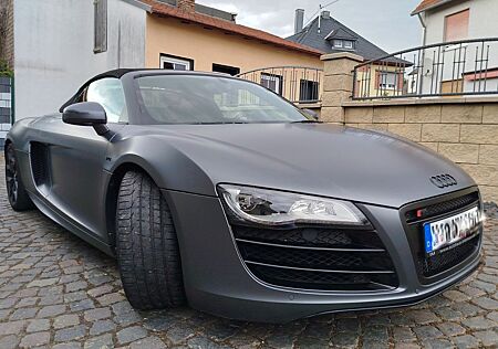 Audi R8 5.2 V10 R tronic quattro Spyder Sammlerauto