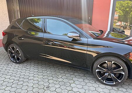 Cupra Leon 1.4 e-HYBRID 180kW DSG