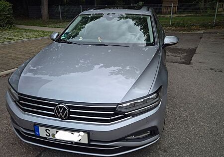 VW Passat Variant Volkswagen 2.0 TDI SCR DSG Business Vari...