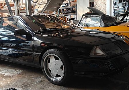 Renault Alpine V6 Turbo, 53106km, selten in schwarz
