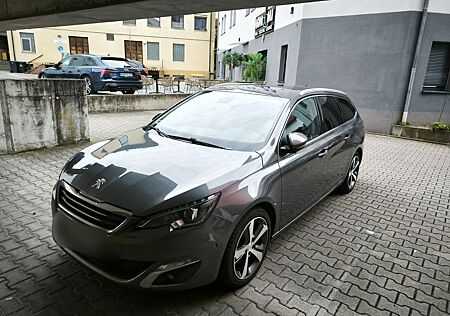 Peugeot 308 Allure BlueHDi 150 STOP & START Allure 2017