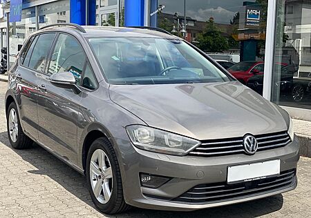 VW Golf Sportsvan Volkswagen 1.6 TDI * 1.Hand * Viele Extras