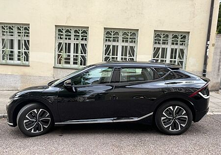 Kia EV6 77,4 kWh 239 kW, AWD, sehr gute Ausstattung
