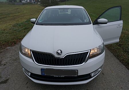 Skoda Rapid 1.2 TSI Ambition Spaceback Ambition