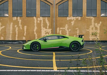 Lamborghini Huracan Huracán Performante / Lowmilage / Lift /