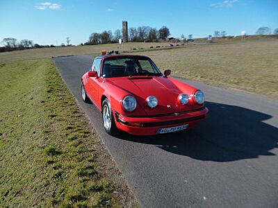 Porsche 911 SC Targa