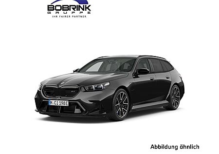 BMW M5 Touring Hybrid M Driver's Pack Pano AHK B&W