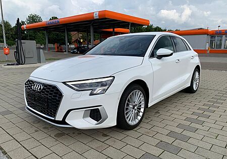 Audi A3 30 TFSI S tronic advanced Sportback advanced