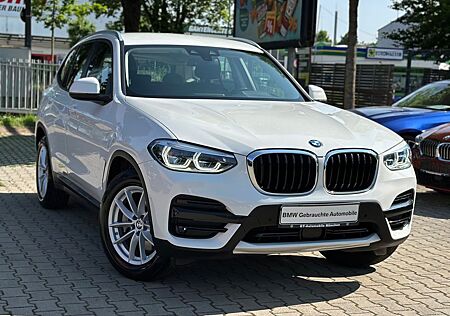 BMW X3 xDrive30e Navi Adapt.-LED AHK Kamera Stop&Go