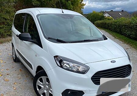 Ford Tourneo Courier 1.5 TDCi 74kW Sport Sport