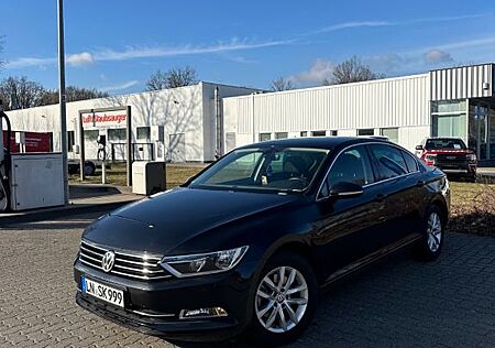VW Passat Volkswagen Comfortline 1.4 TSI 150 PS /ACC/ACT