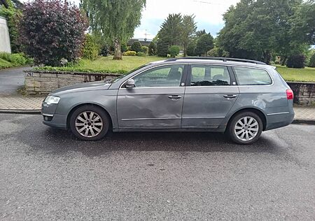 VW Passat Variant Volkswagen Passat 2.0 FSI (Bastler oder Export)