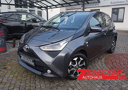 Toyota Aygo (X) -shift x-play Team Deutschland