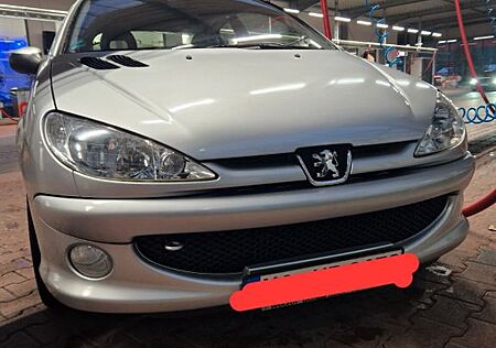 Peugeot 206 #Rentner Fahrzeug # WENIG KM#