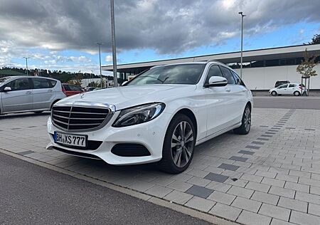 Mercedes-Benz C 220 d T EXCLUSIVE Autom.