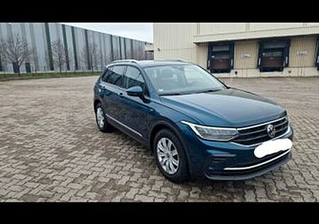 VW Tiguan Volkswagen 1.5 TSI OPF DSG 150 PS