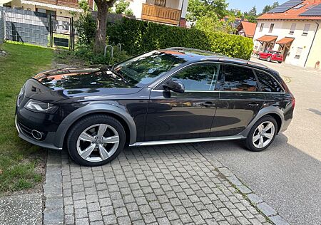 Audi A4 Allroad 3.0 TDI (DPF) S tronic quattro -