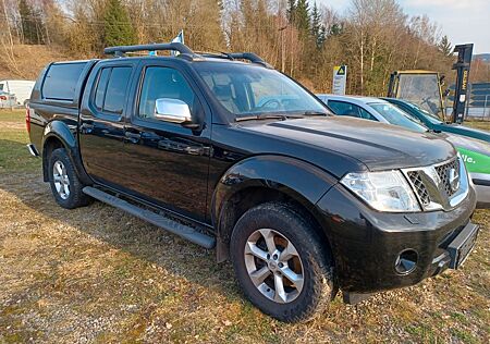 Nissan Navara Pickup Double Cab LE 4X4, Service neu