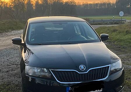 Skoda Rapid 1.0 TSI DSG Style Spaceback Style