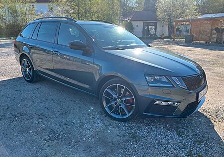 Skoda Octavia 2.0 TSI DSG Combi RS60