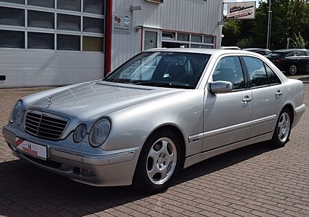 Mercedes-Benz E 240 AVANTGARDE Automatik Rentnerfahrzeug