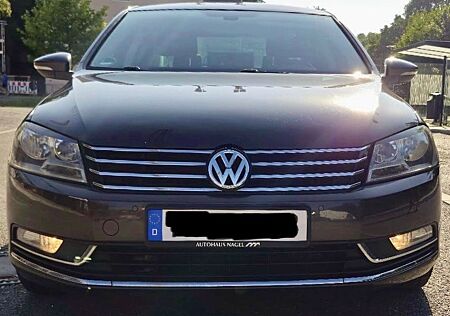VW Passat Volkswagen 1.4 TSI TÜV neu Steuerkette gewechselt.