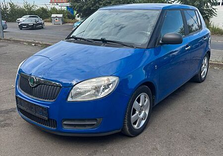 Skoda Fabia mit Frischer Tüv / Voll Fahrbereit