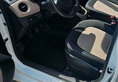 Hyundai i10 1.0 -