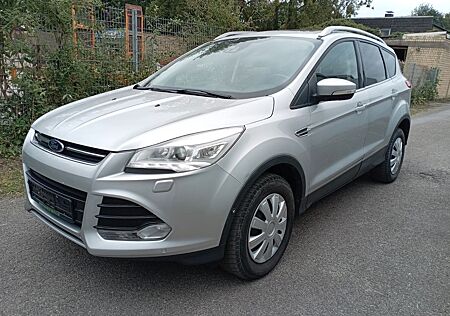 Ford Kuga 2,0 TDCi 4x4 103kW Trend PowerShift Trend