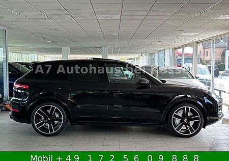 Porsche Cayenne Turbo Matrix Pano Chrono Key 22 AHK