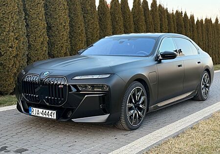 BMW M760 Baureihe 7 Lim e xDrive