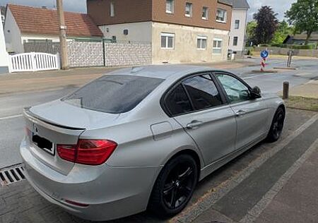 BMW 318 F30 Lim. Nahezu voll ausgestattet