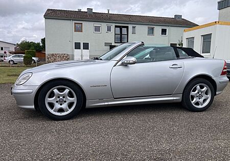 Mercedes-Benz SLK 200 K Aut. STEUERKETTE & TÜV - AU & NEU