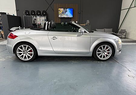 Audi TT 3.2 VR6 Roadster quattro (Bose, Xenon )