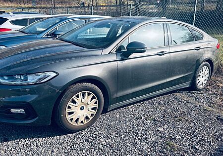 Ford Mondeo 2. TDCI Lim. Automatik NAVI