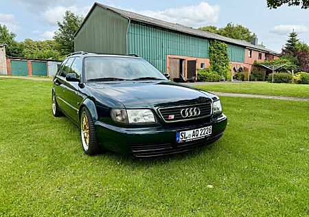Audi S6 2.2 Avant Turboquattro Top Zustand!