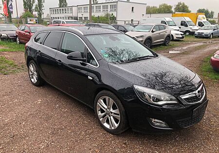 Opel Astra J Sports Tourer Innovation 1,6 Turbo