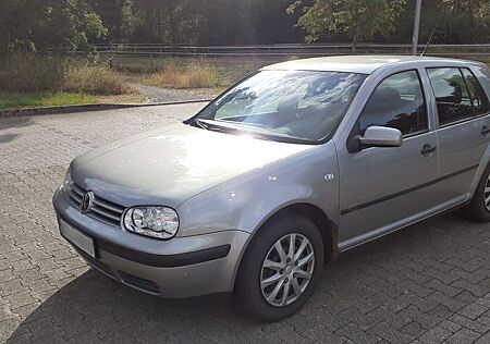 VW Golf Volkswagen 4 - 1.6 für Bastler