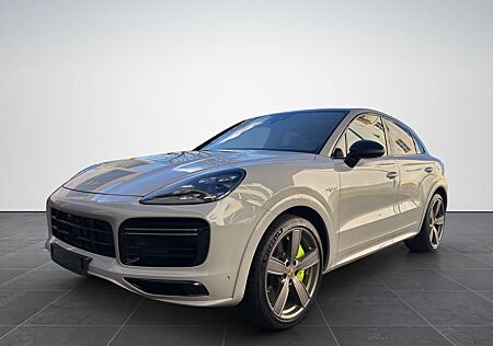 Porsche Cayenne Coupe Turbo S E-Hybrid APPROVED