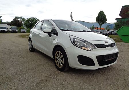 Kia Rio 1.2 Attract