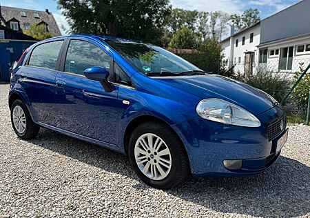 Fiat Grande Punto 1.4 16V Emotion Klimaautomatik.Alu