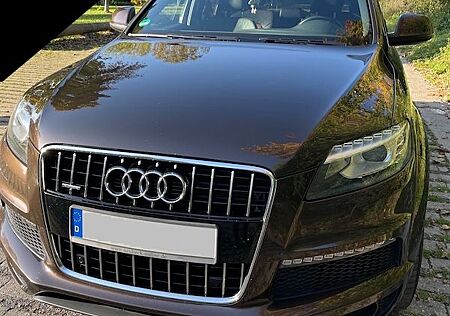 Audi Q7 3.0 TDI Luft, Panorama, Leder, AHK, 2 Hd.