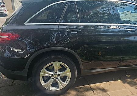 Mercedes-Benz GLC 250 d 4MATIC Autom. -