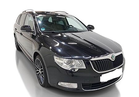 Skoda Superb Combi Elegance *4x4 *DSG *260PS* 3,6Liter