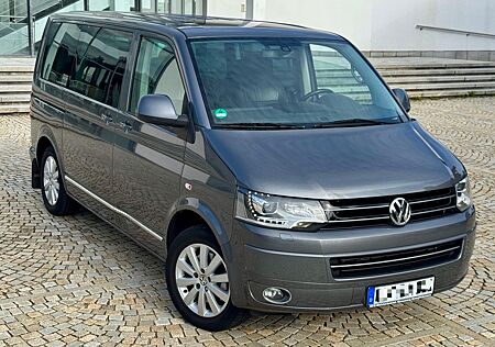 VW T5 Multivan Volkswagen Highline 4Motion NEUER MOTOR 2.000KM