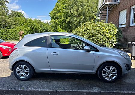 Opel Corsa D 1.4